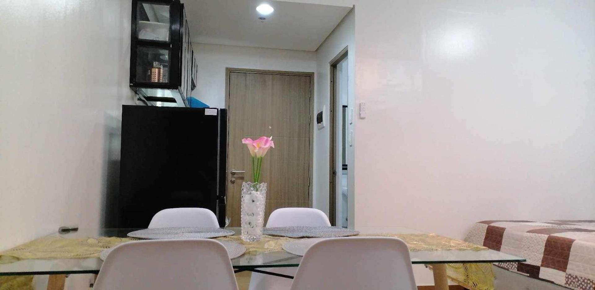 J & F Homestay - Cavite, Philippines 特雷塞马蒂雷斯 外观 照片