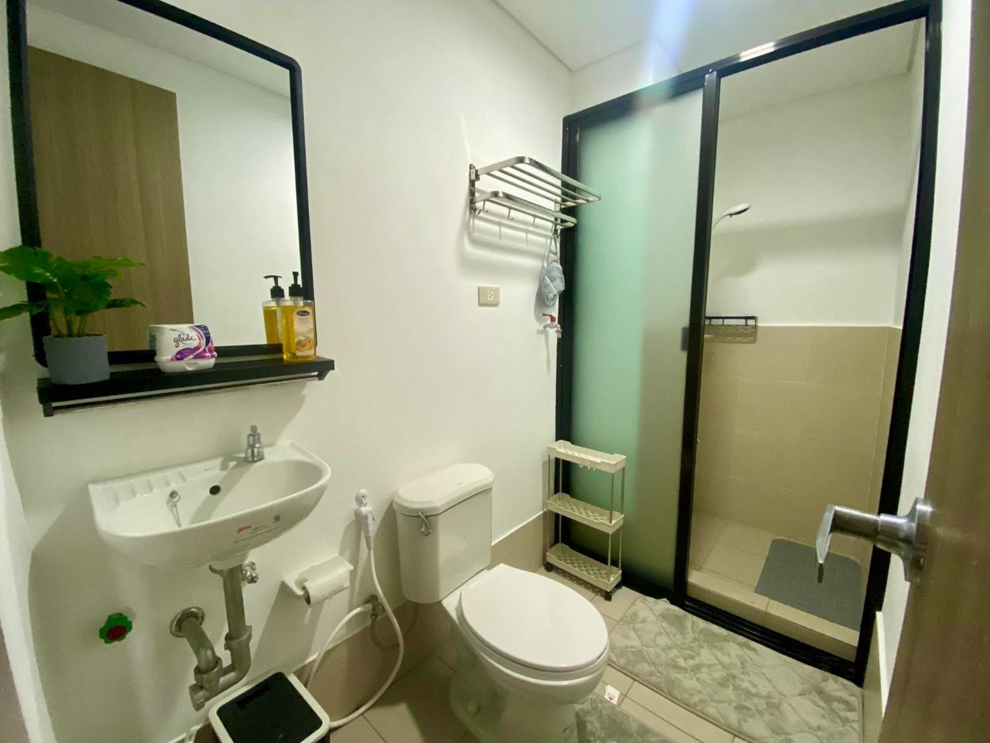 J & F Homestay - Cavite, Philippines 特雷塞马蒂雷斯 外观 照片